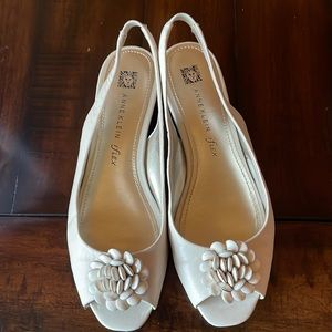 Anne Klein shoes size 9M